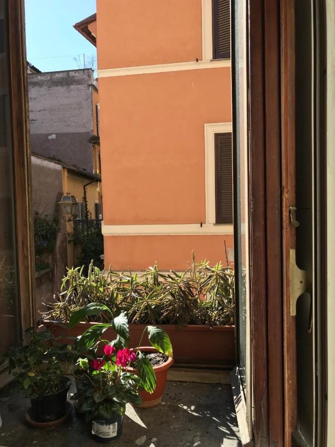 Room For Rent In Rome Trastevere ภายนอก รูปภาพ